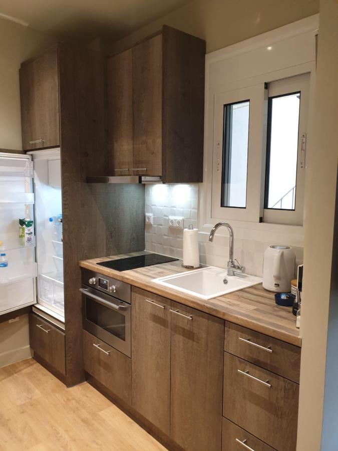 Apartmán Renovated Studio With Roof Garden Access, 15 M Walk To Acropolis Atény Exteriér fotografie